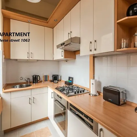 Kodaly Apartament