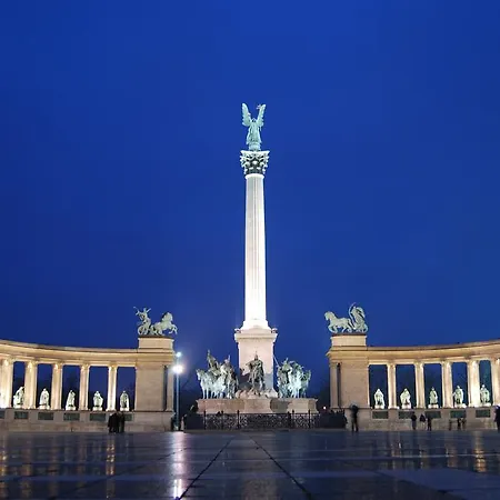 アパート Kodaly ブダペスト